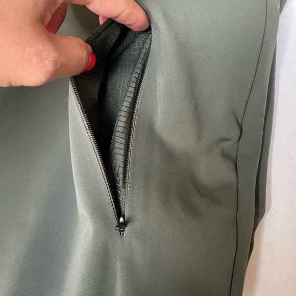 Banana Republic Sport Skinny Fit Pants | Size 14 Sage Flare Pants New - Picture 4 of 15